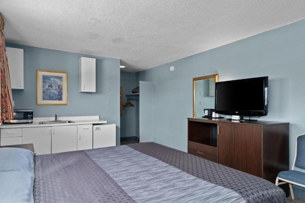 King Suite interior